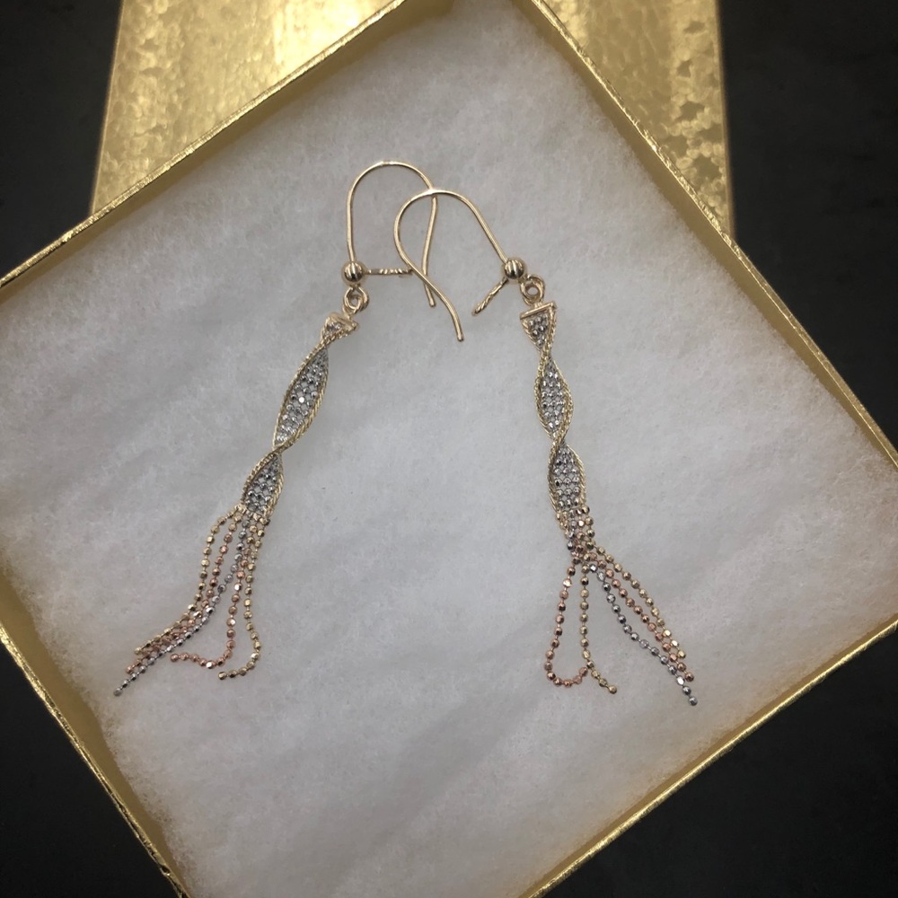 14K Gold Tri-Color Earring